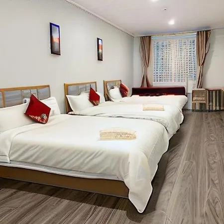 Awa 4-Star Hotel Rooms